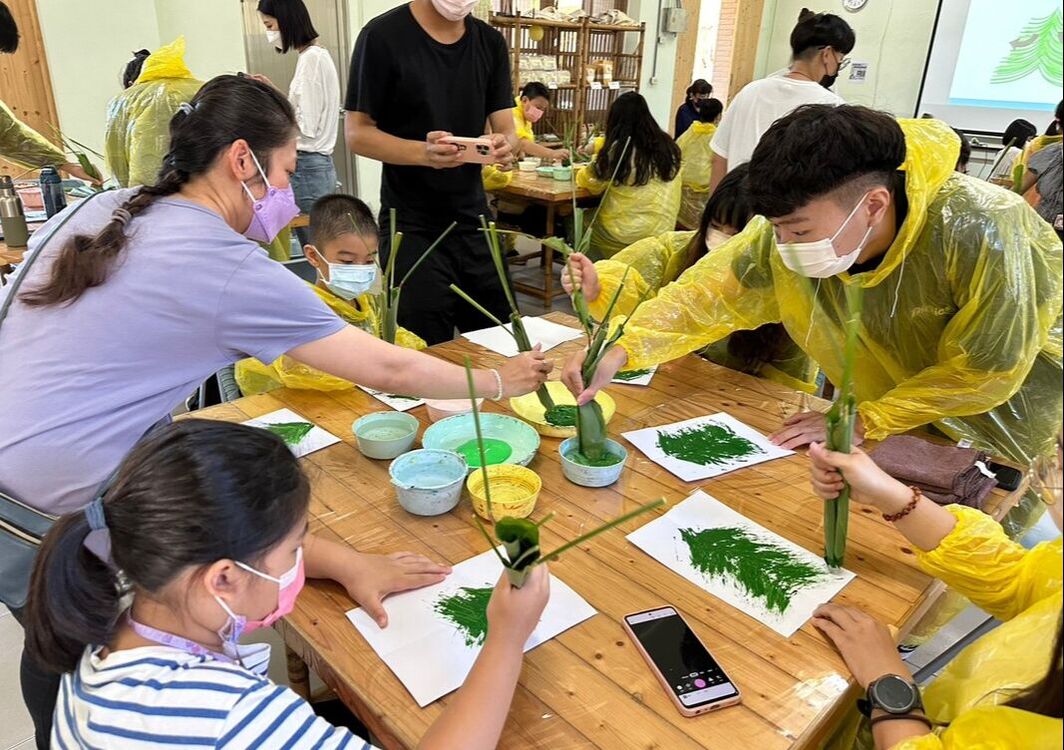 畫的室藝術教育推廣跨域創作合作活動-與農廢創作有約